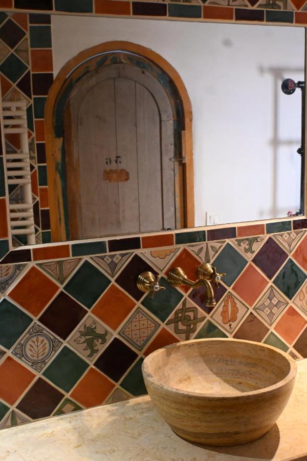 Maison Porte Heureuse Roussillon en Isere エクステリア 写真